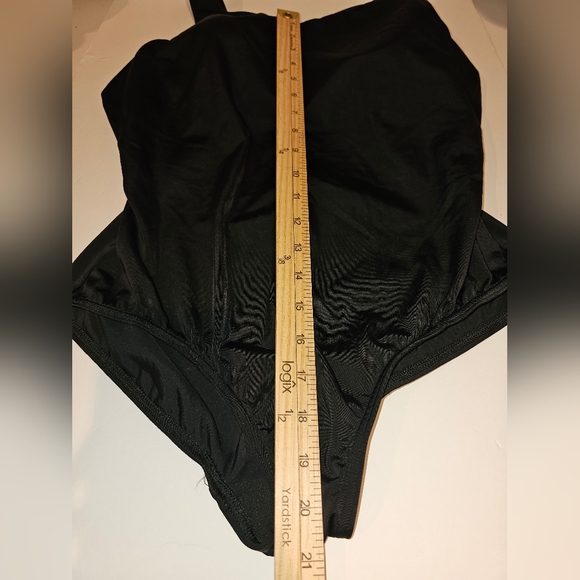 Lands' End 16W Women's Bathing Suit. - Picture 6 of 13